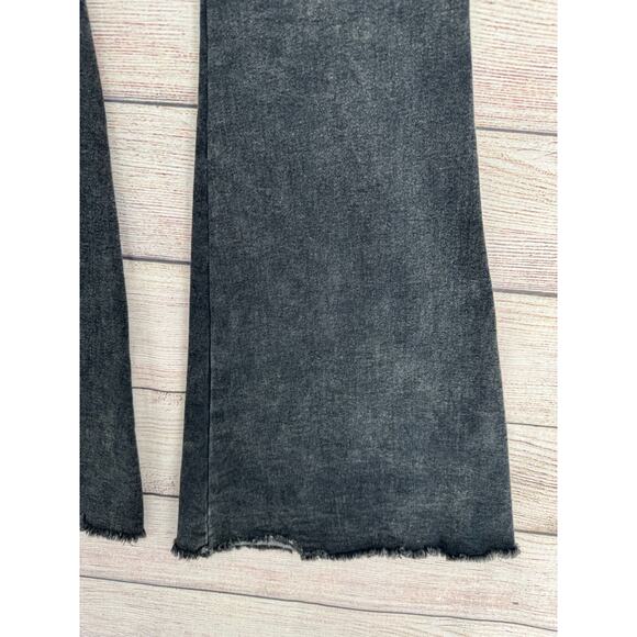 Entro Button Fly Skinny Super Flare Jeans Women's Size Small Black - Picture 14 of 14